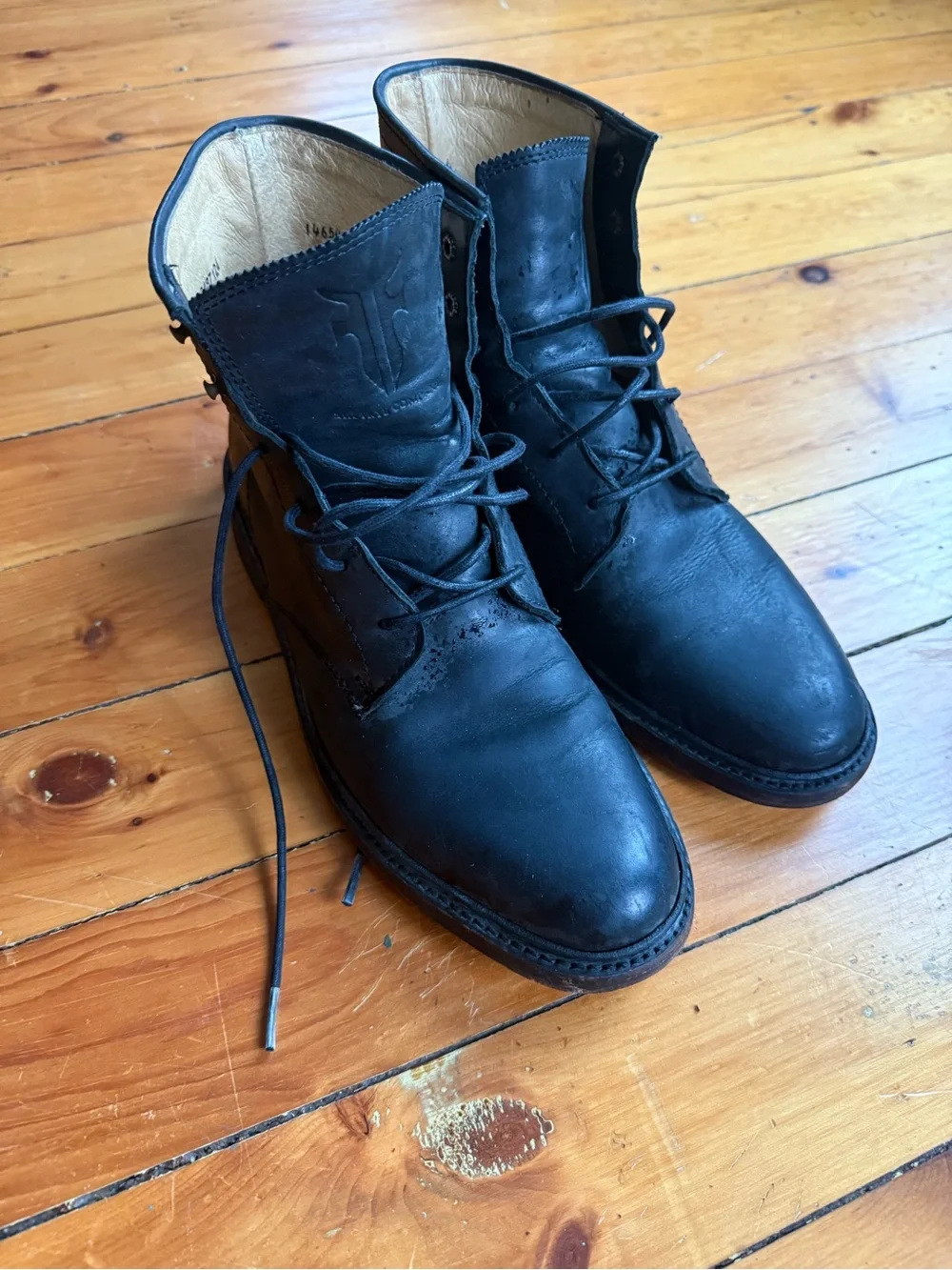Frye Mens James Boots Size 8.5  87124 Lace Up Black Leather Casual Ankle Bootie